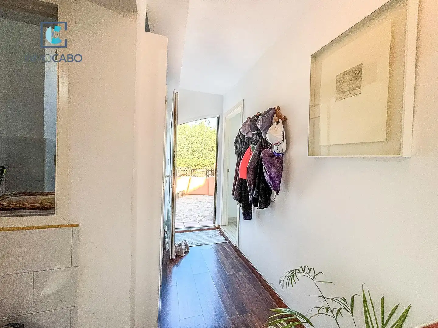 Erdgeschoss zum Verkauf in Cartagena mit Heizung, Privatgarten und Terrasse
