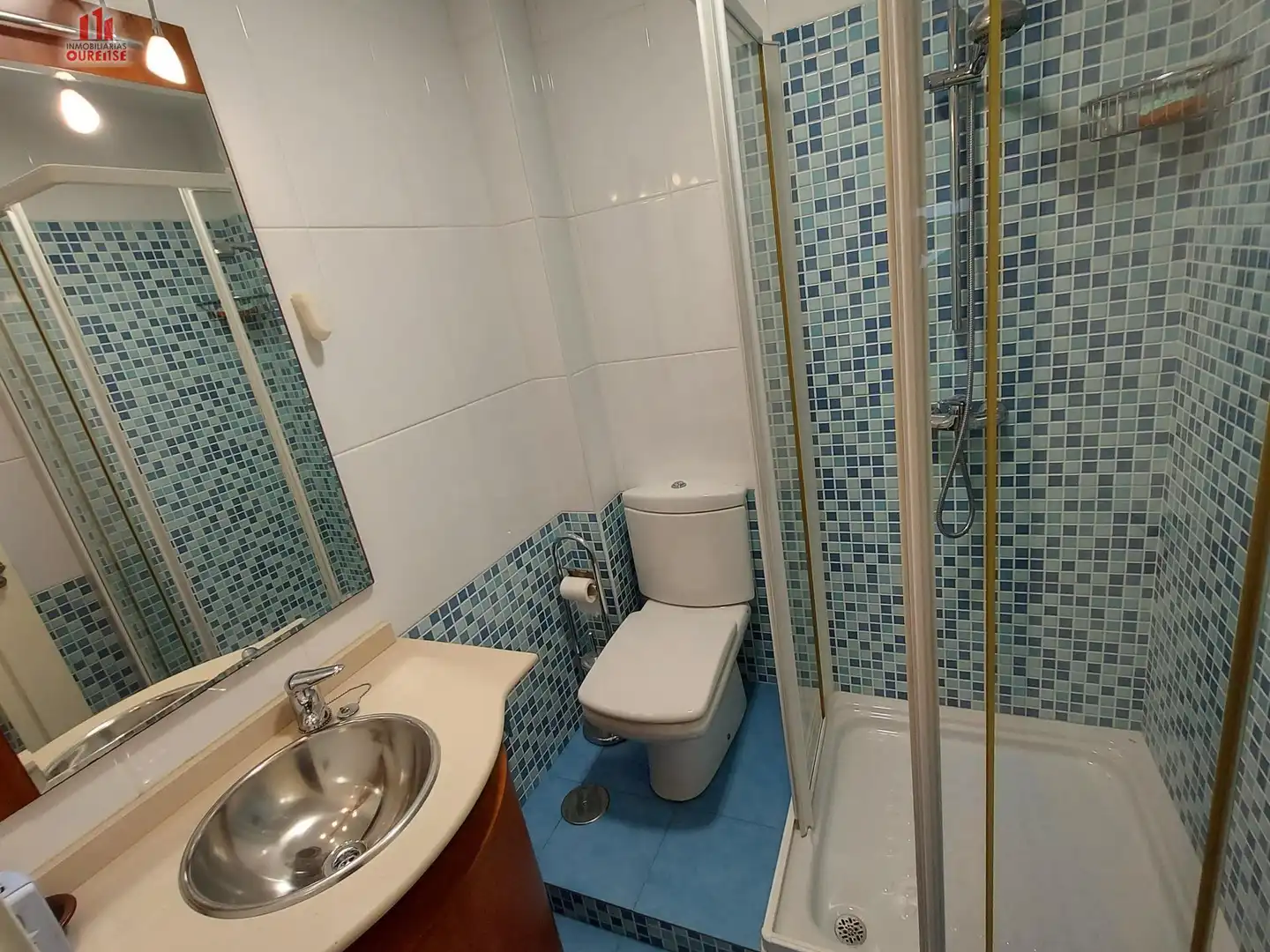 Baño de Piso en venta en Ourense Capital  con Calefacción y Balcón
