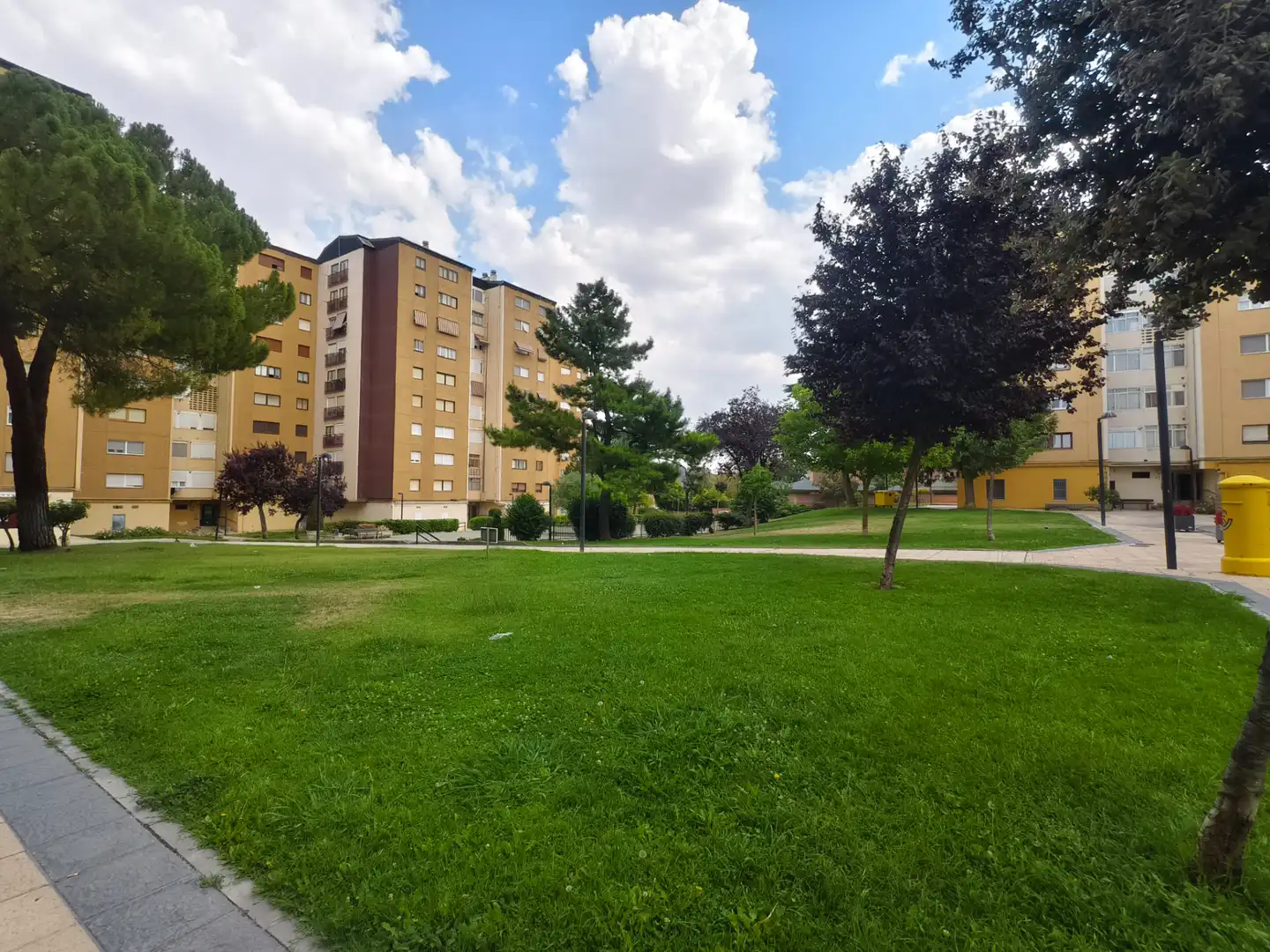 Exterior view of Flat for sale in Villamuriel de Cerrato  with Heating, Storage room and Furnished