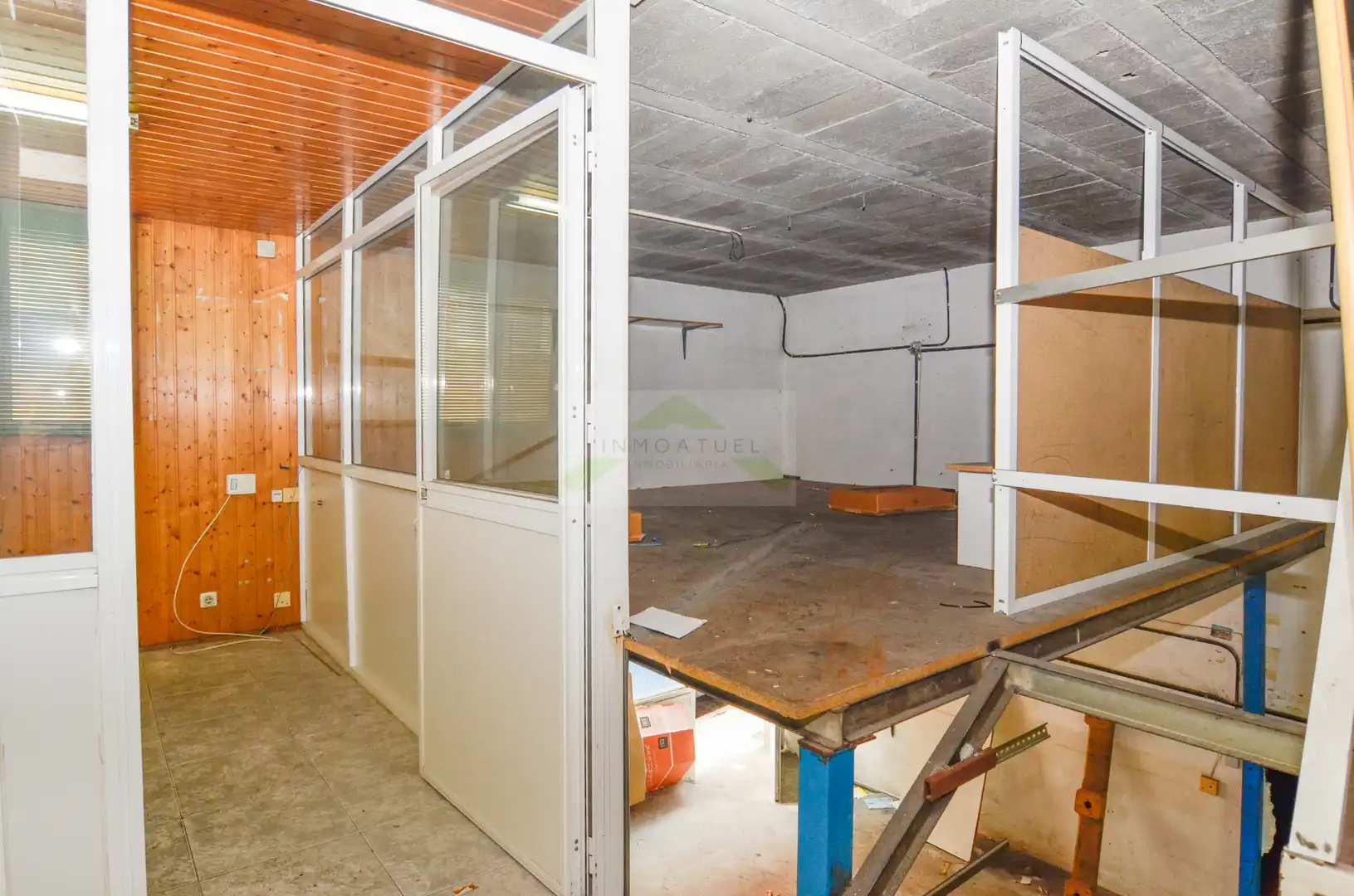 Commercial properties for sale in Arteixo
