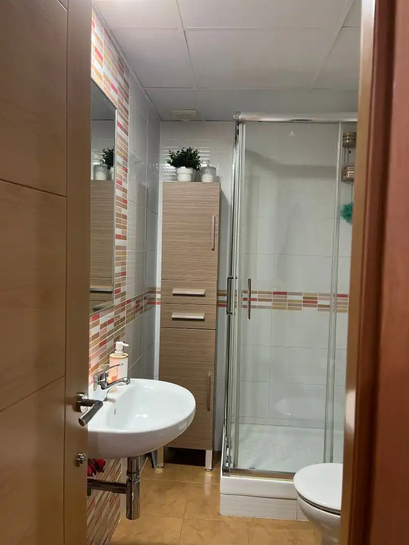 Bathroom of Flat for rent in Córdoba  with Air Conditioner, Heating and Terrace