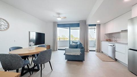 Foto 4 de Apartamento de alquiler en Avenida Mar de Alborán, Los Álamos, Málaga