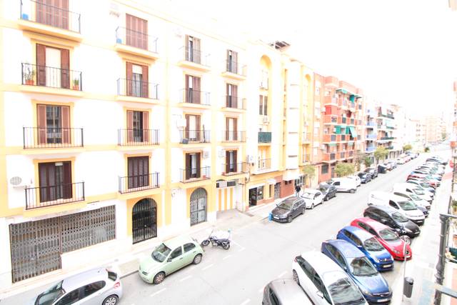Piso en Venta en Calle Santiago Apóstol en Molino de la Vega