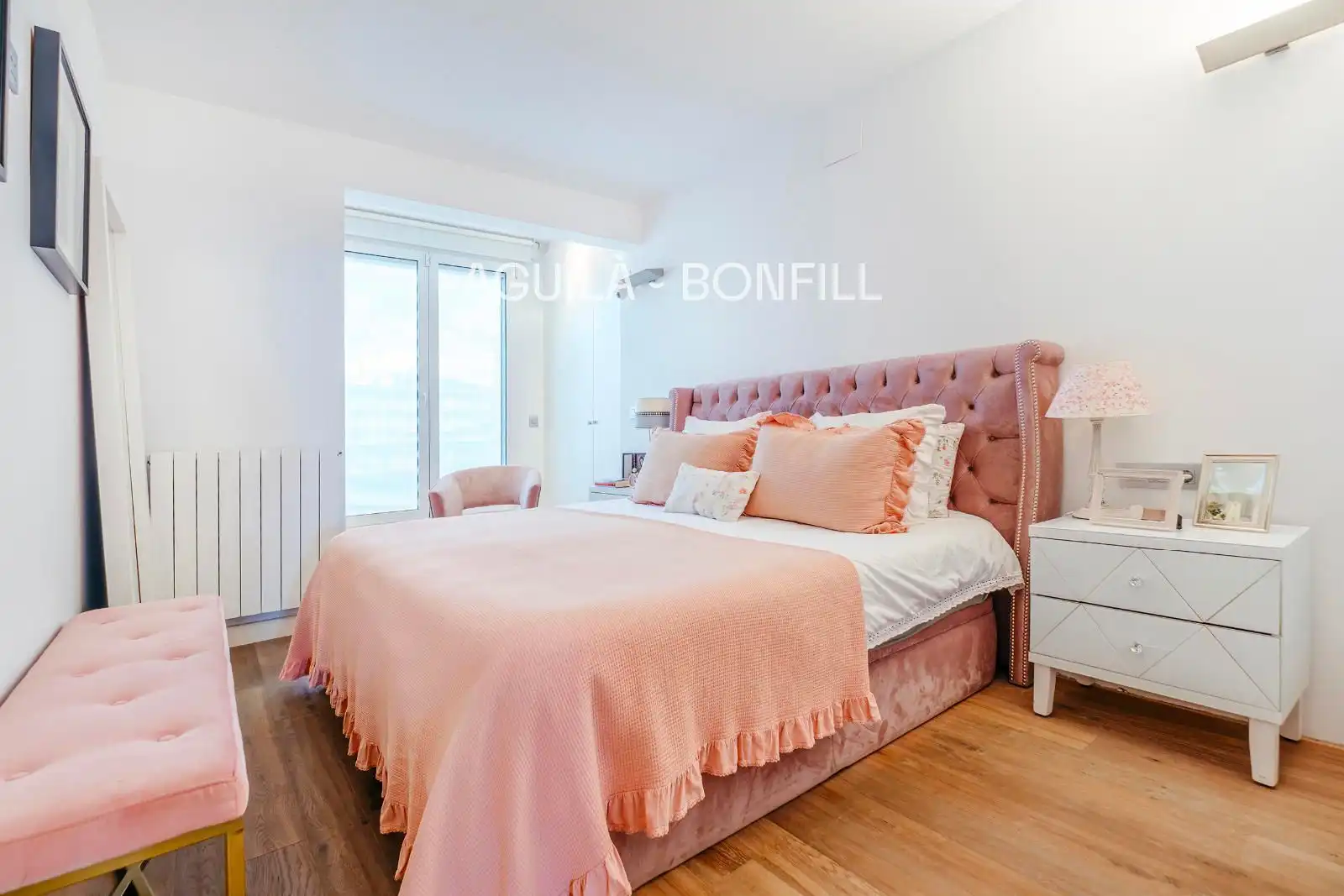 Habitación de Ático en venta en Barcelona con Aire acondicionado, Calefacción y Parquet