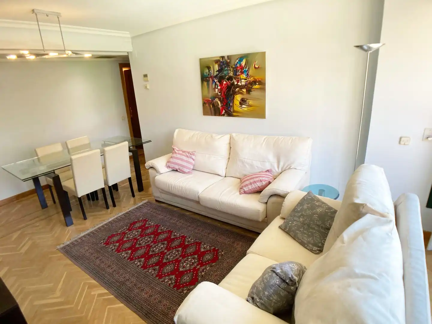 Sala d'estar de Pis de lloguer en Madrid amb Aire condicionat, Calefacció i Parquet