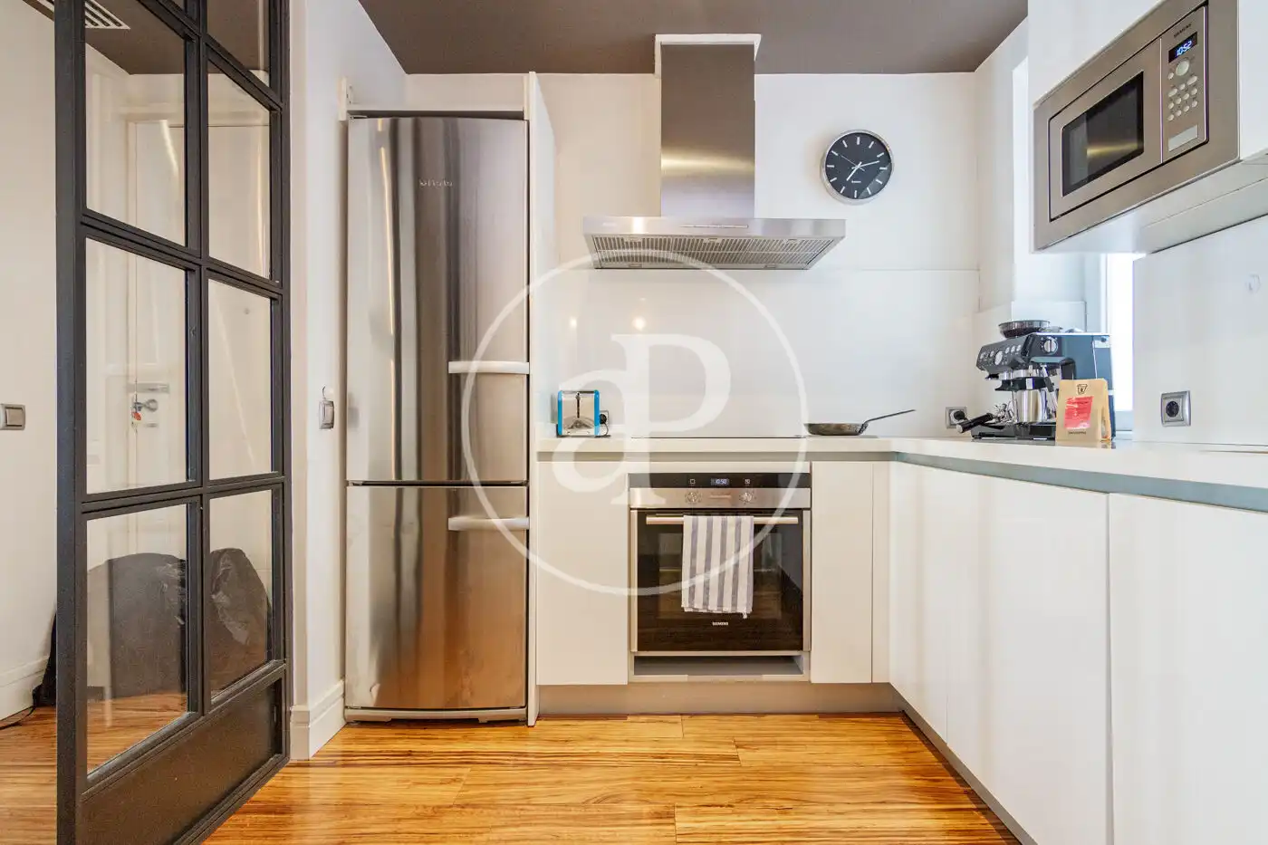 Küche von Wohnung zum Verkauf in Madrid mit Klimaanlage, Heizung und Balkon