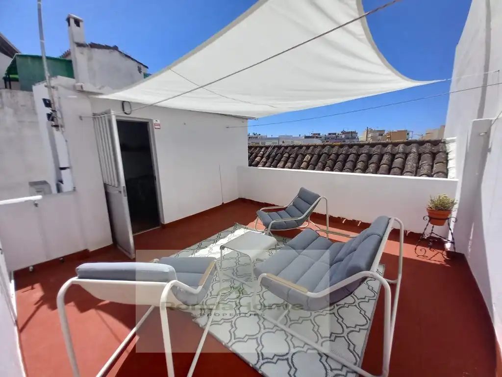 Dúplex de alquiler en Calle Antero, Centro