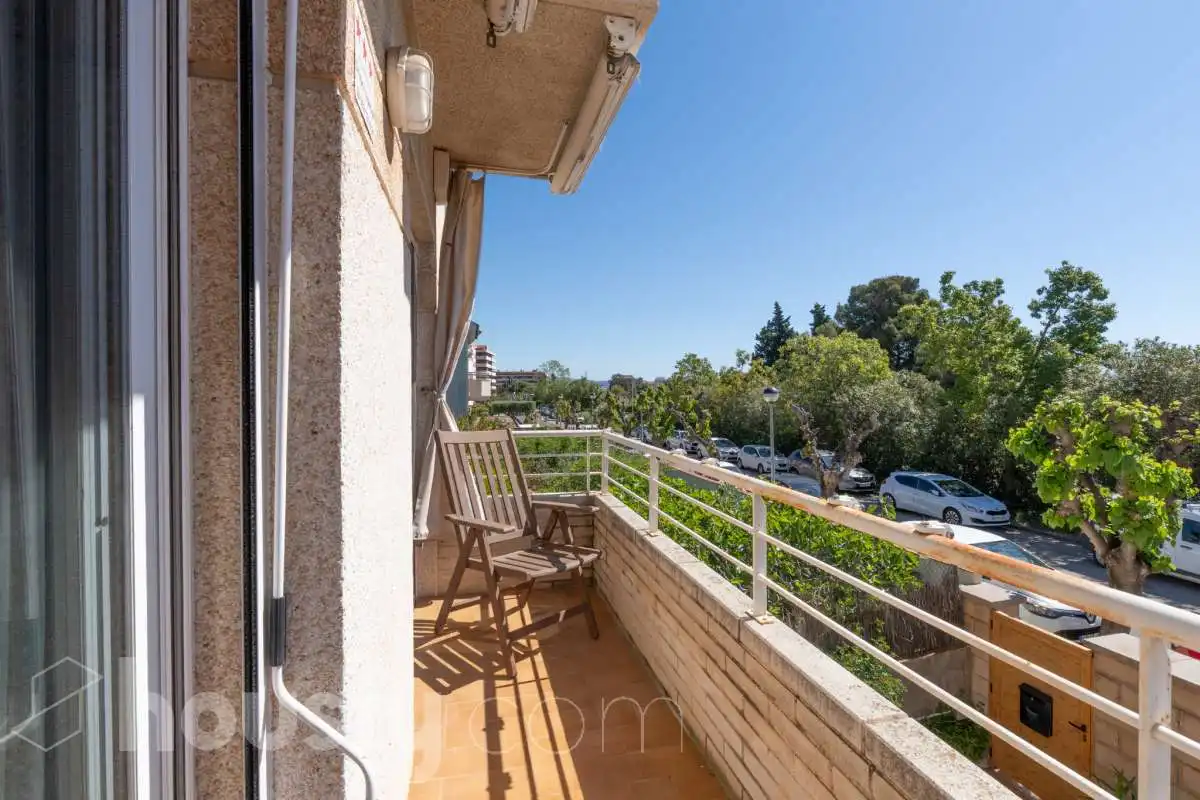Balcony of Houses for sale in Vilanova i la Geltrú  with Air Conditioner, Heating and Private garden