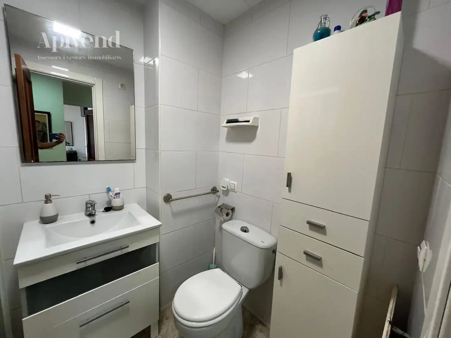 Bany de Pis en venda en Roses amb Aire condicionat, Terrassa i Moblat