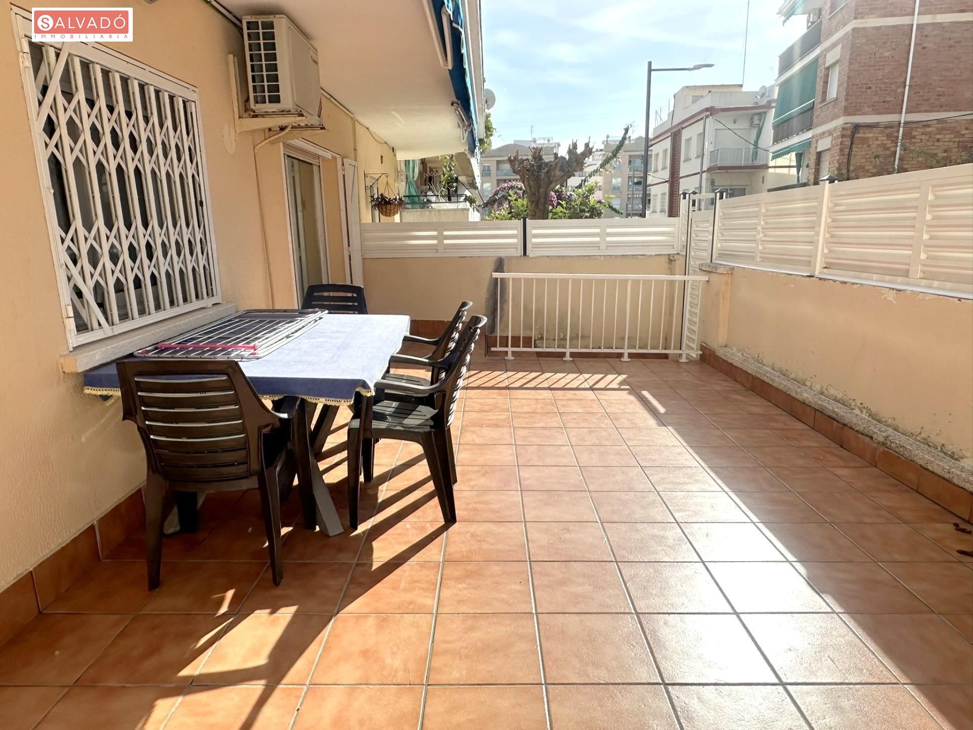Terraza de Planta baja en venta en Calafell con Aire acondicionado, Jardín privado y Terraza