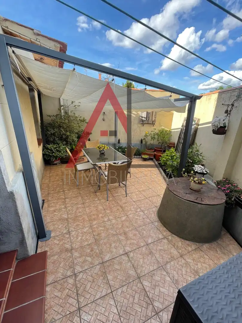 Terrassa de Casa o xalet en venda en Navas de Oro amb Calefacció, Jardí privat i Parquet
