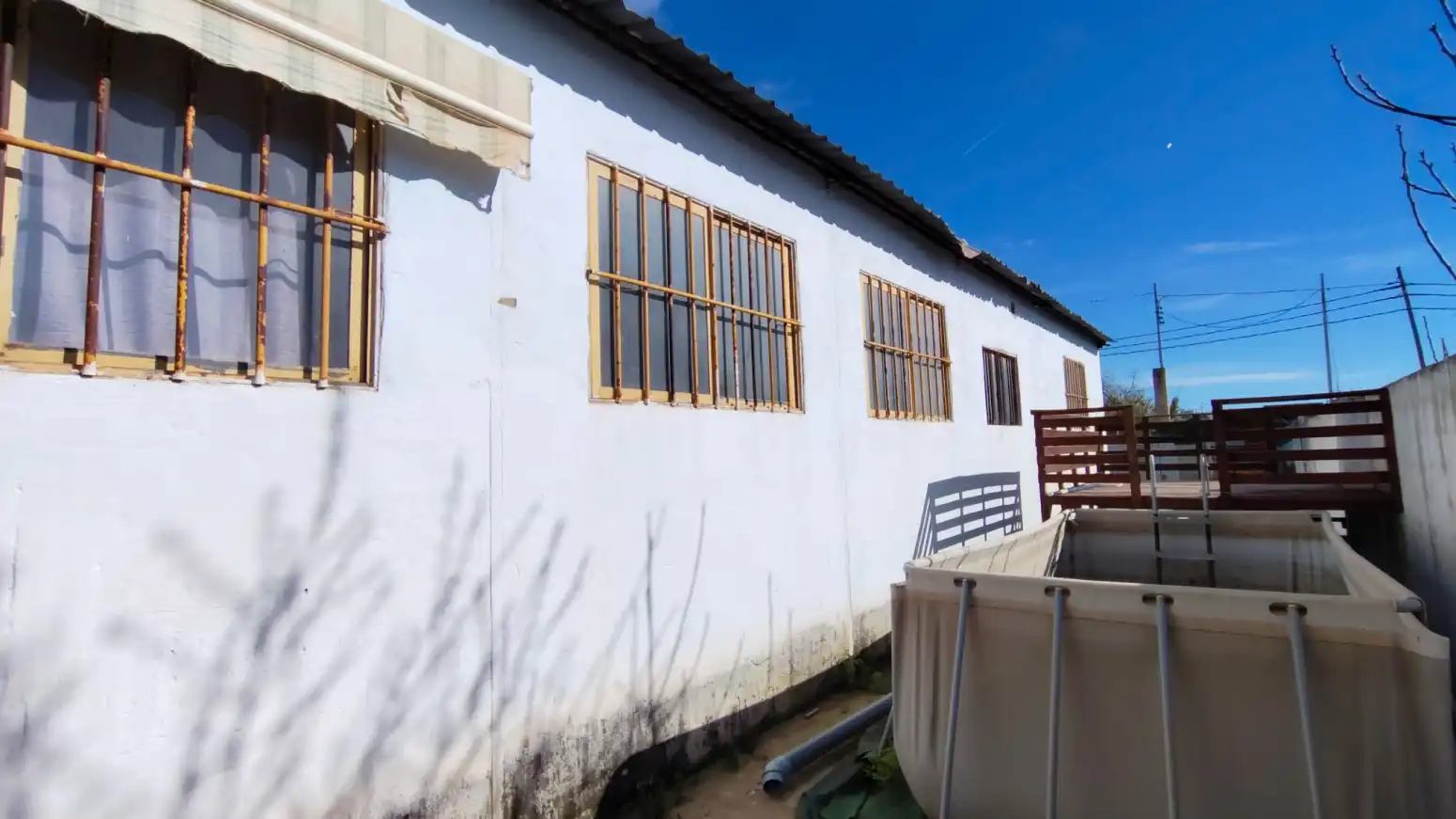Vista exterior de Nave industrial en venta en Aldaia