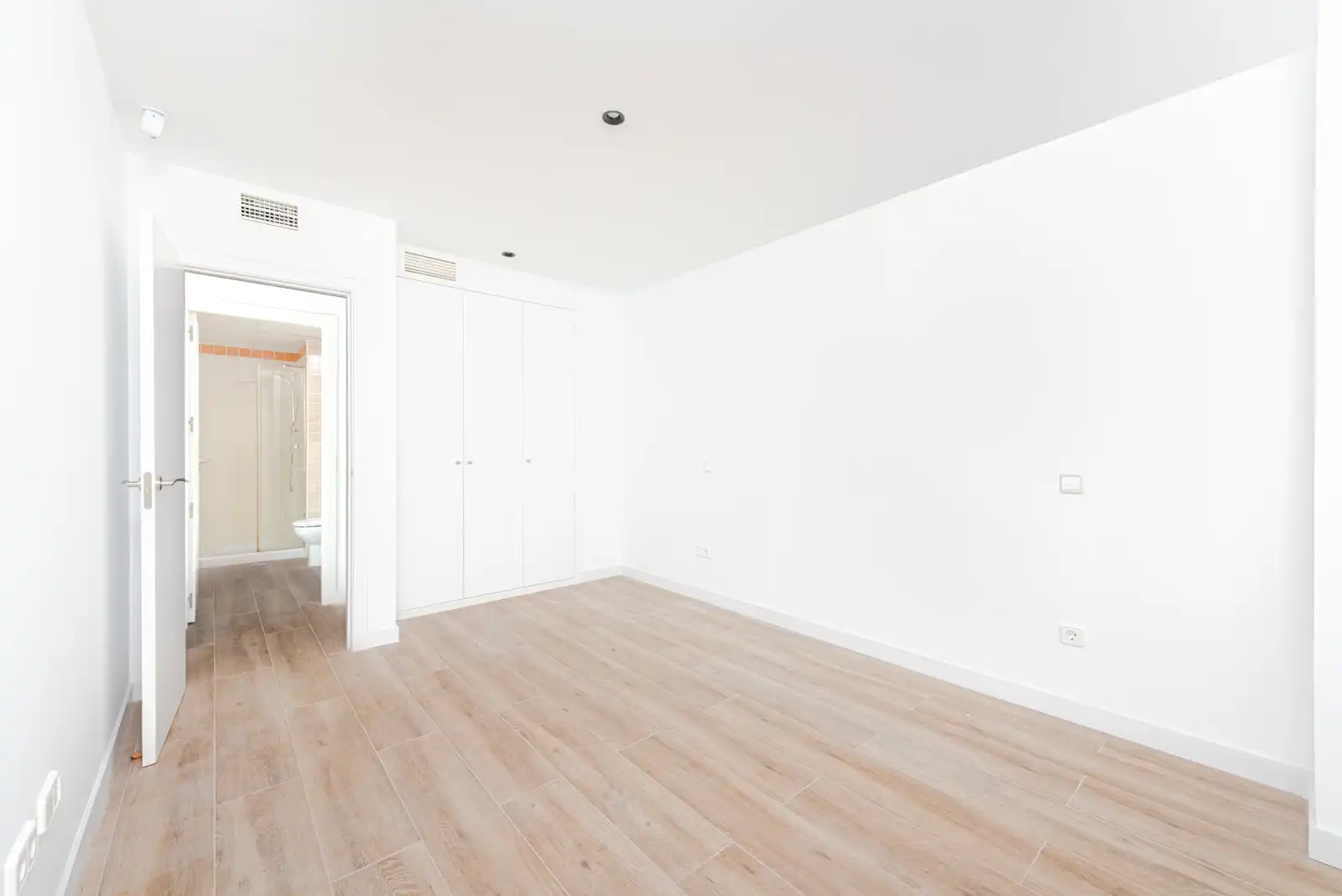 Bedroom of Flat for rent in Madrid  with Storage room