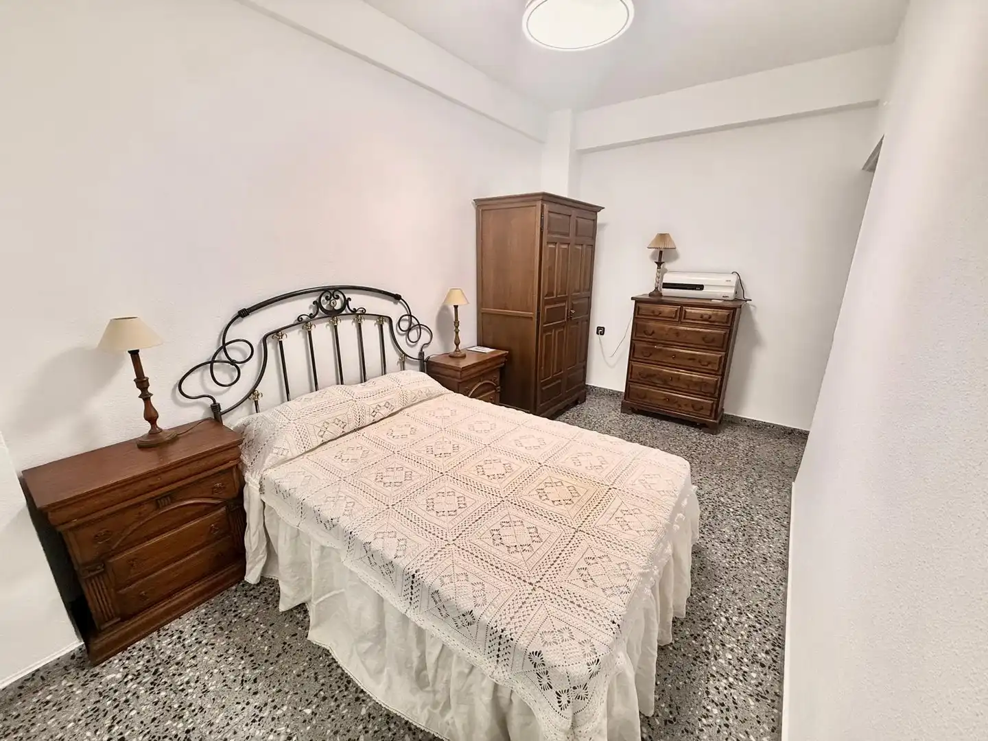 Dormitori de Apartament de lloguer en Alicante / Alacant amb Aire condicionat, Moblat i Balcó