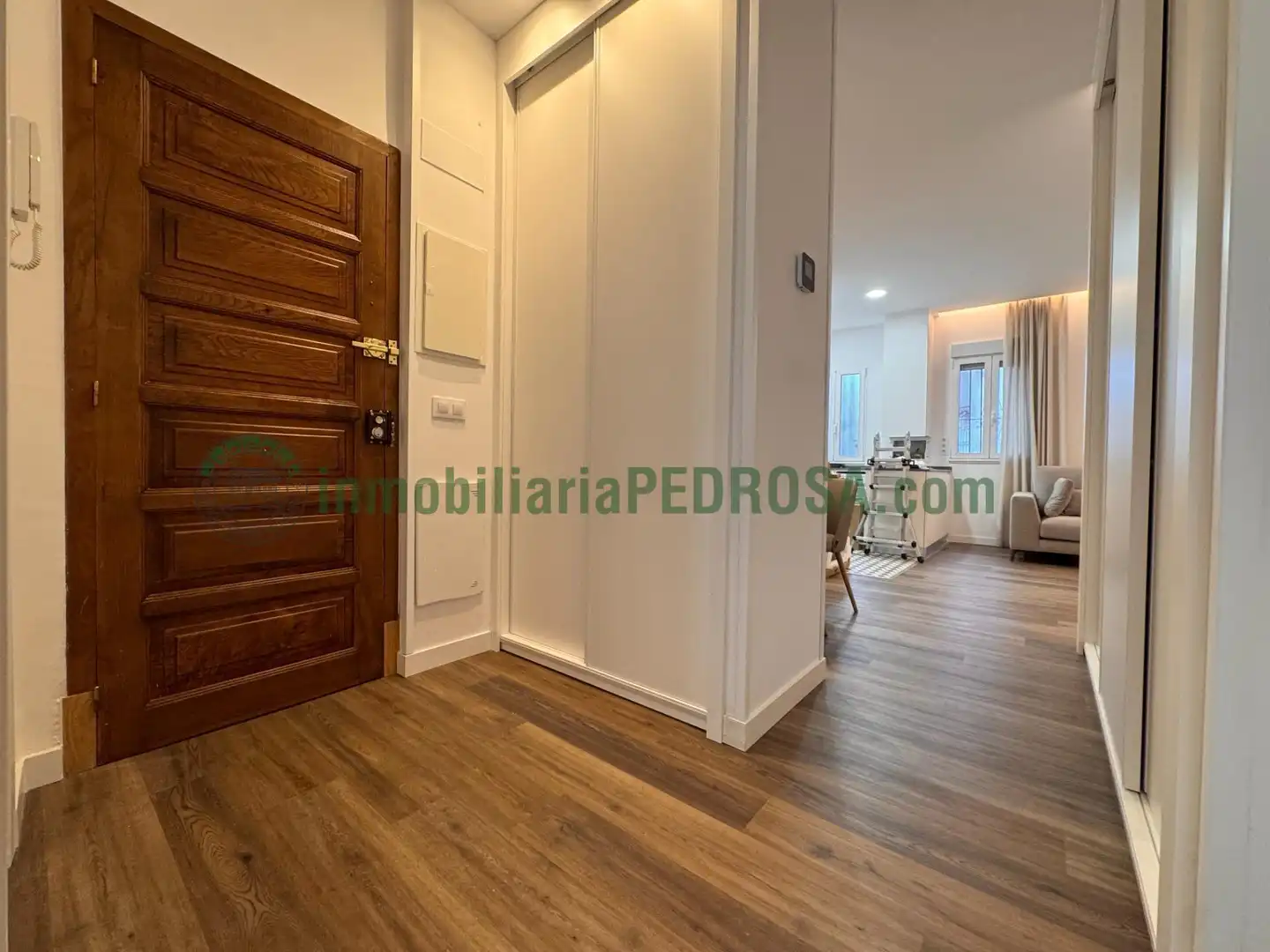 Piso de alquiler en Pontevedra Capital  con Calefacción y Balcón