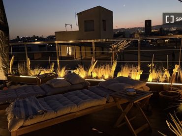 Appartamento con balcone in affitto a Ciutat Vella