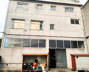 Exterior view of Building for sale in Mos