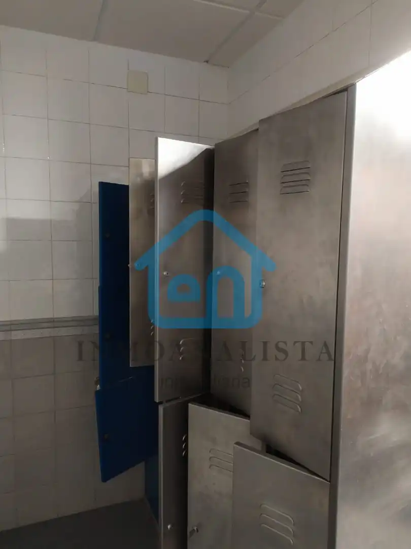 Baño de Nave industrial en venta en Utiel con Alarma