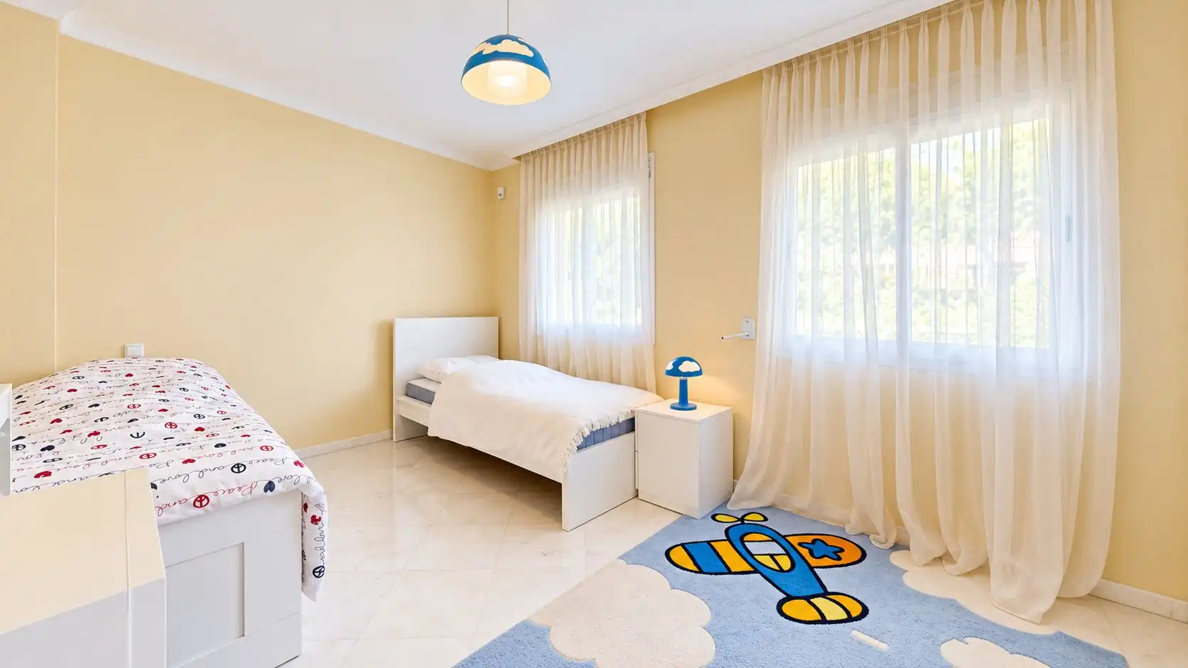 Dormitori de Apartament en venda en La Mairena