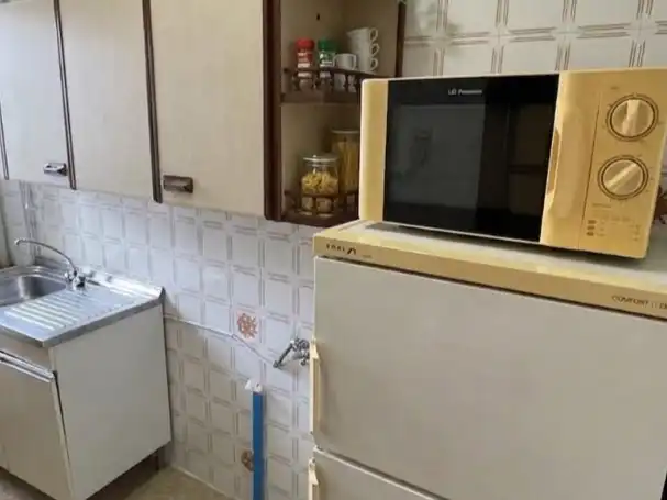 Cocina de Piso de alquiler en Cangas  con Calefacción, Jardín privado y Amueblado