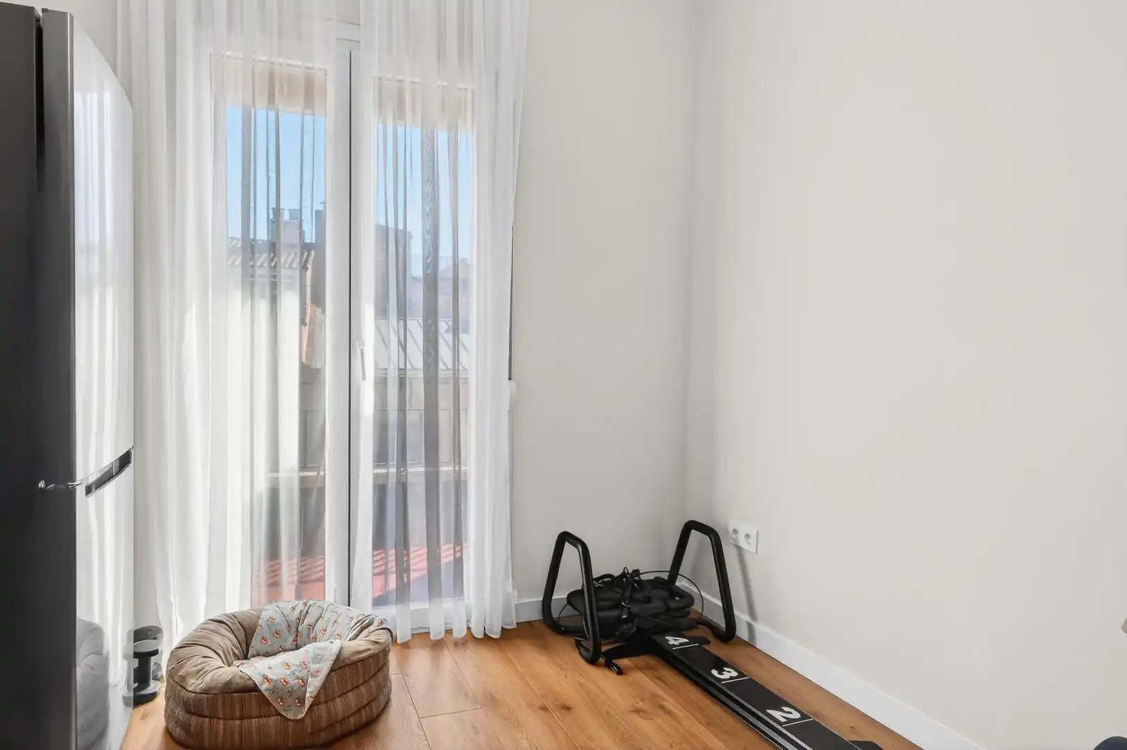 Habitación de Piso en venta en Girona con Calefacción y Balcón