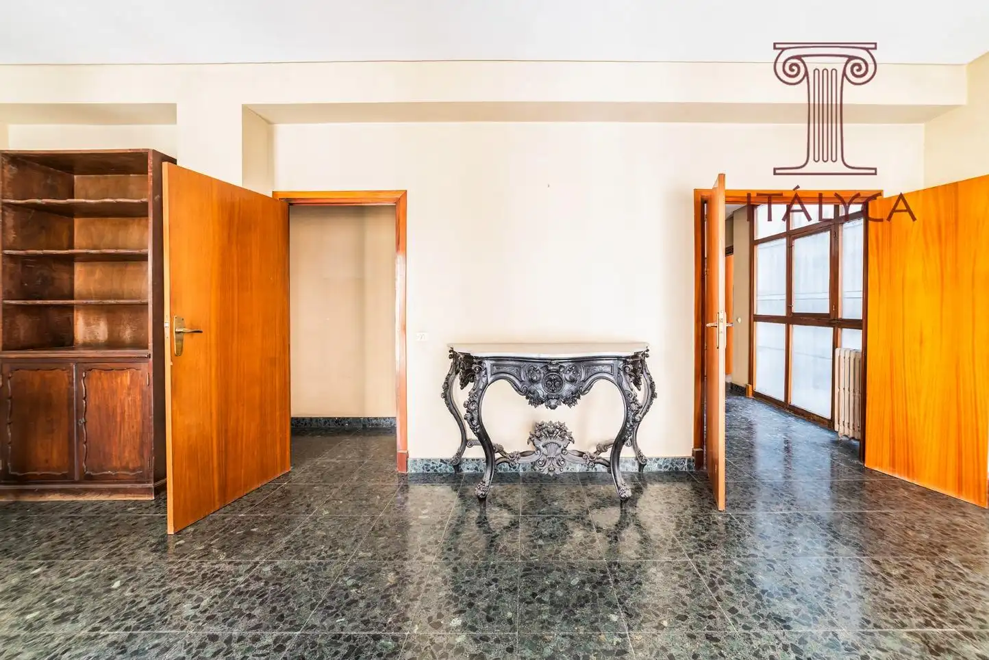 Piso en venta en Sevilla con Terraza y Trastero