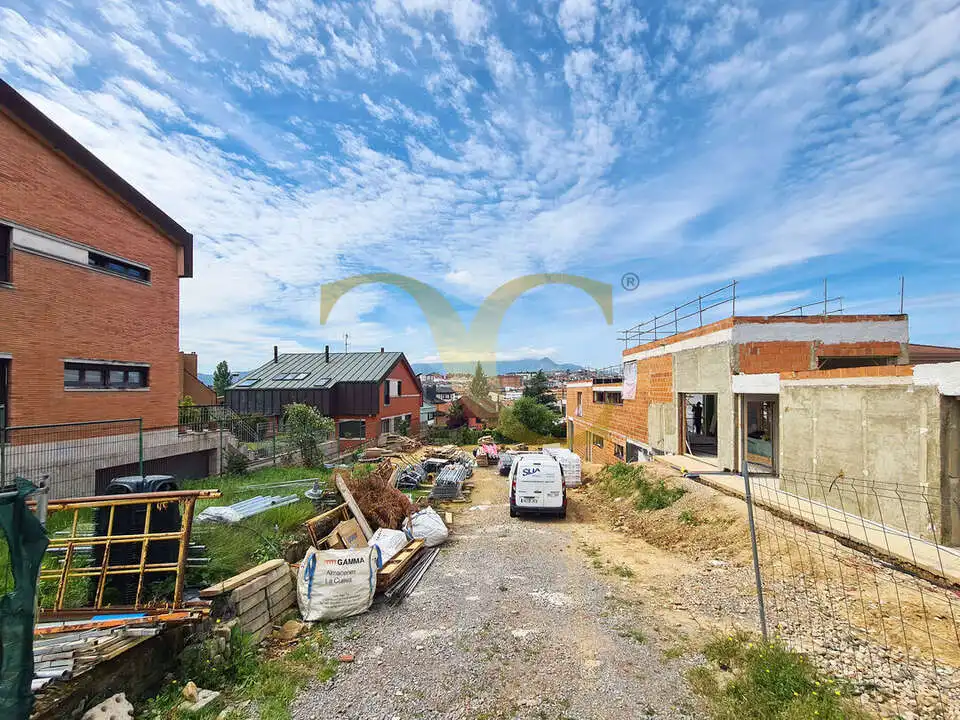 Residencial en venda en Oviedo 
