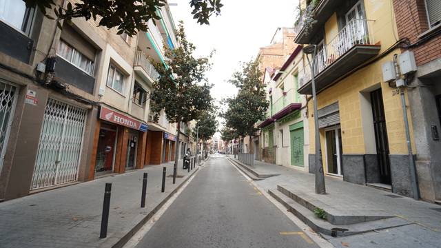 Local comercial en Alquiler en Carrer de Francesc Tàrrega en El Congrés i els Indians