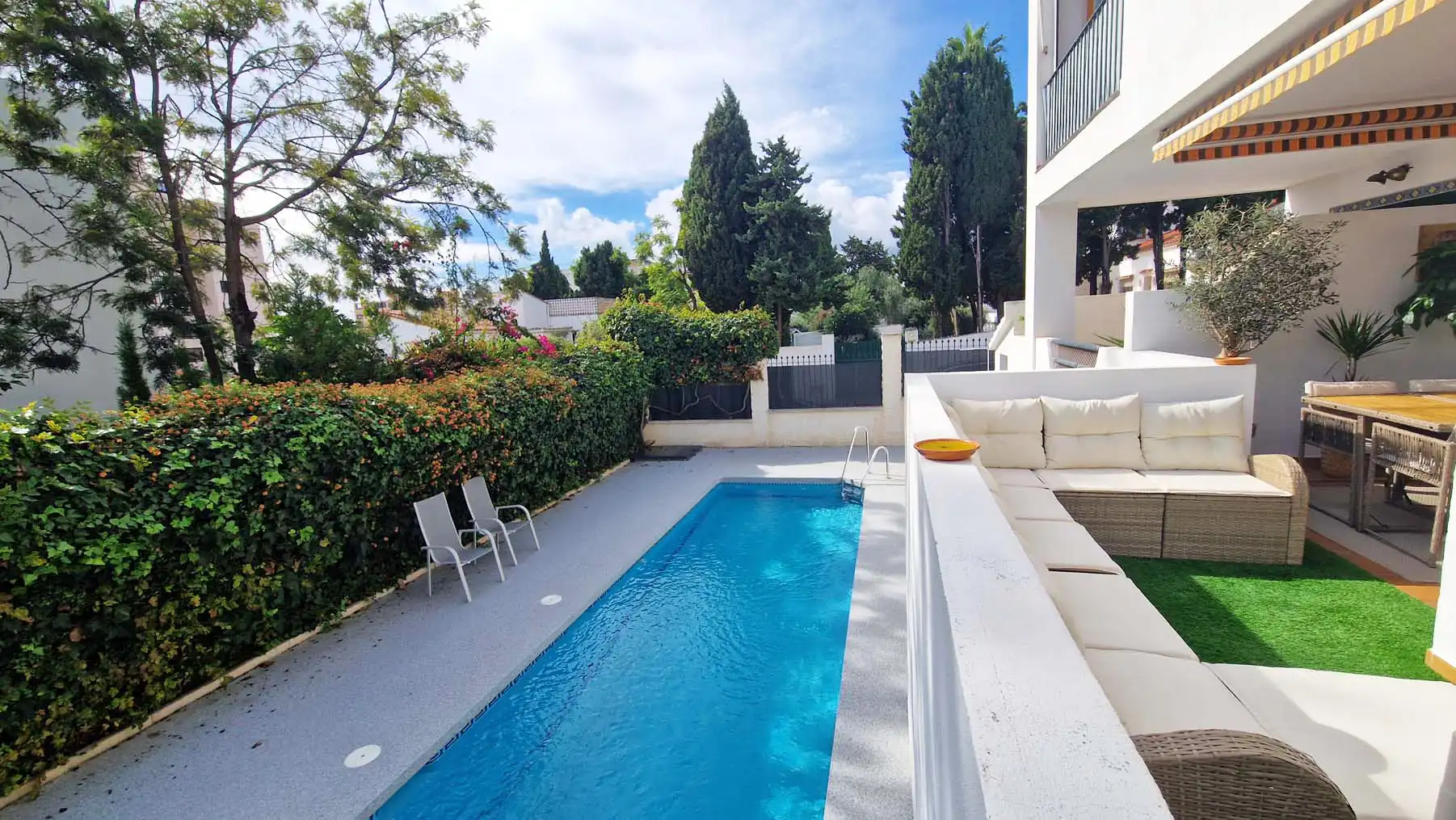 Piscina de Pis en venda en Torremolinos amb Aire condicionat, Calefacció i Terrassa
