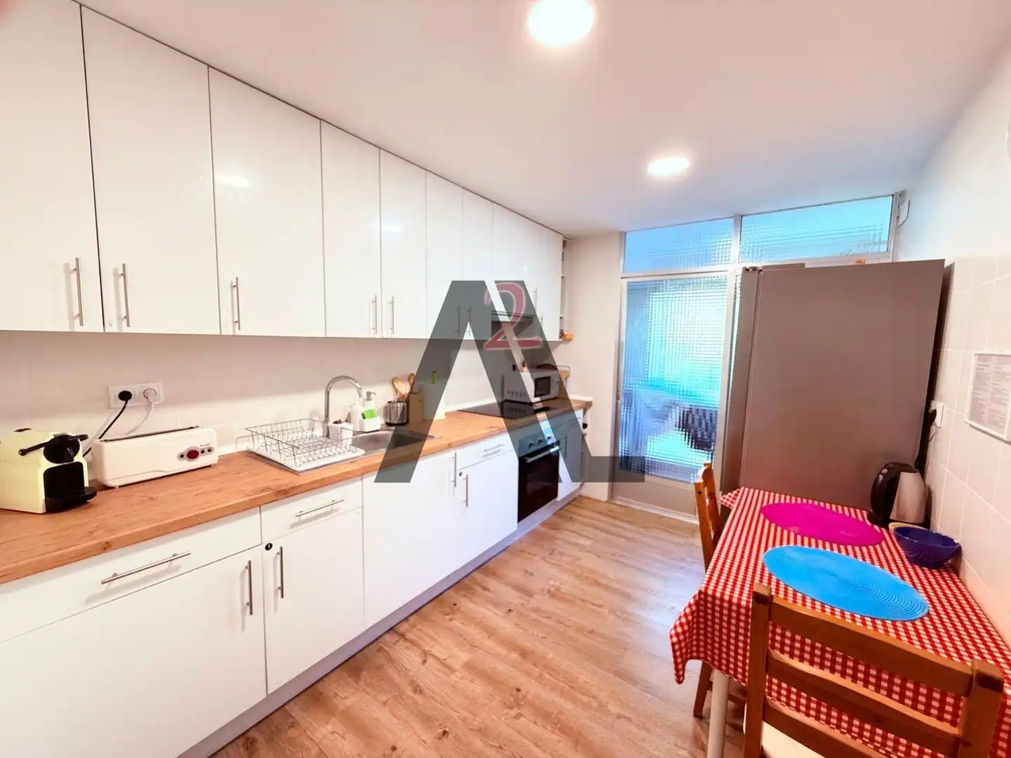 Kitchen of Flat for share in Madrid