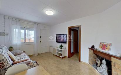 Sala d'estar de Casa o xalet en venda en Sant Salvador de Guardiola amb Aire condicionat i Jardí privat