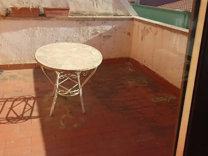 Terrasse von Wohnung zur Miete in Industria