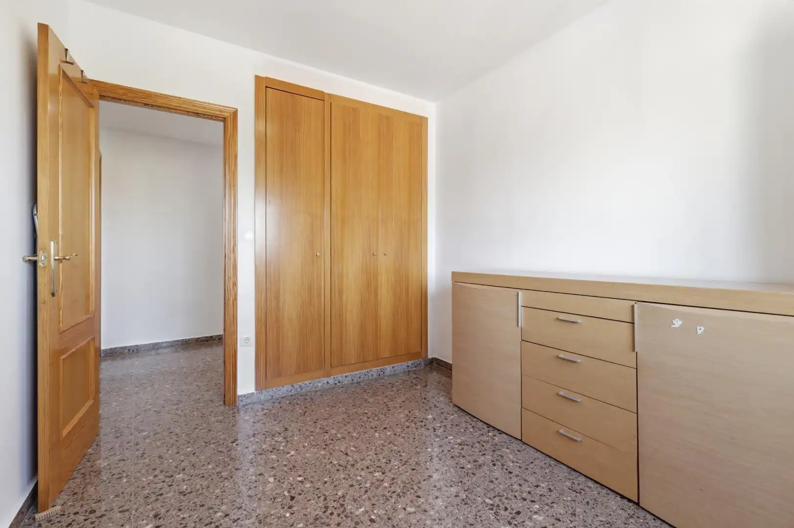 Dormitori de Pis en venda en Carlet amb Aire condicionat i Moblat