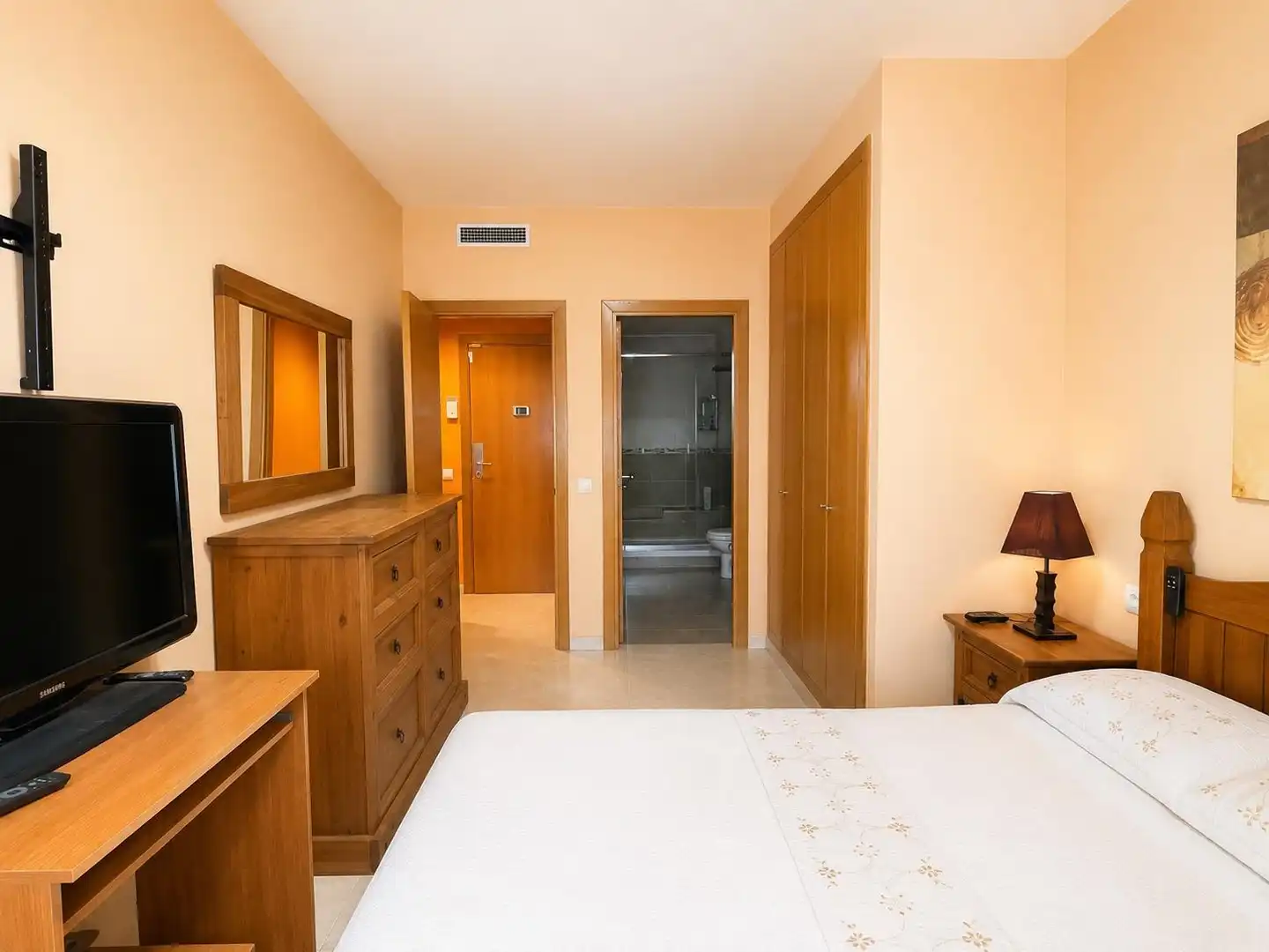 Bedroom of Flat for sale in Amposta  with Air Conditioner, Heating and Storage room