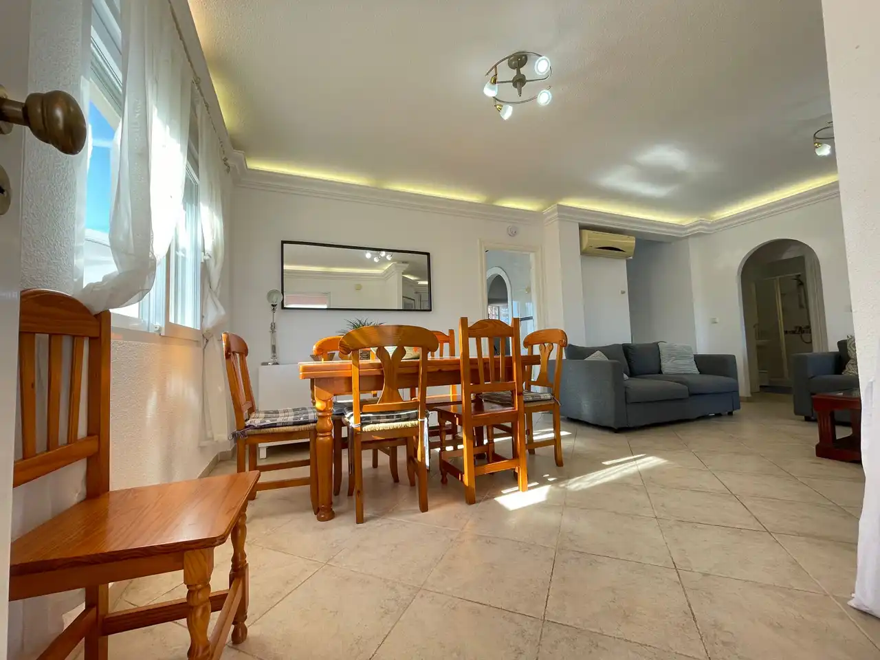 Comedor de Casa o chalet en venta en La Manga del Mar Menor con Aire acondicionado, Calefacción y Jardín privado