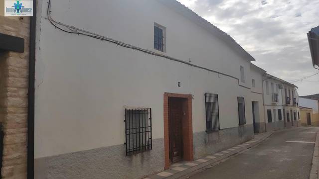 Finca rústica en Venta en Lezuza