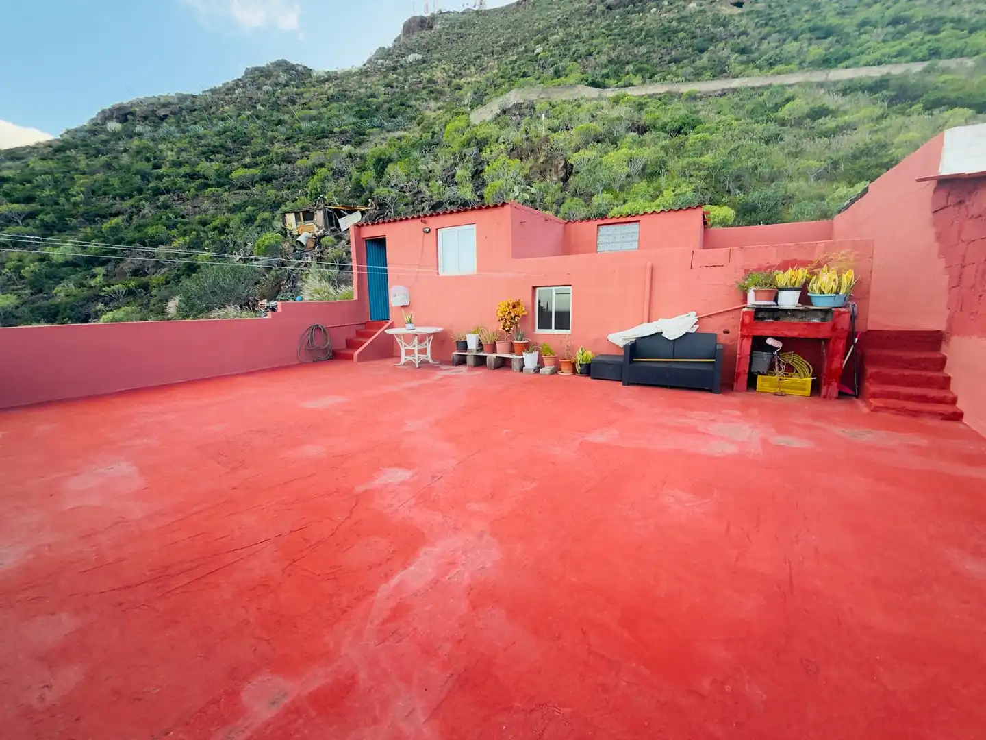 Vista exterior de Casa o xalet en venda en Santa Cruz de Tenerife amb Terrassa, Traster i Moblat
