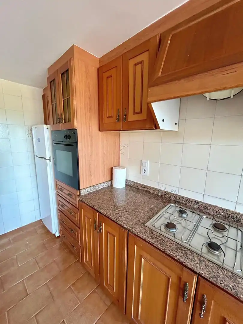 Cocina de Apartamento de alquiler en Cullera con Terraza, Amueblado y Piscina comunitaria