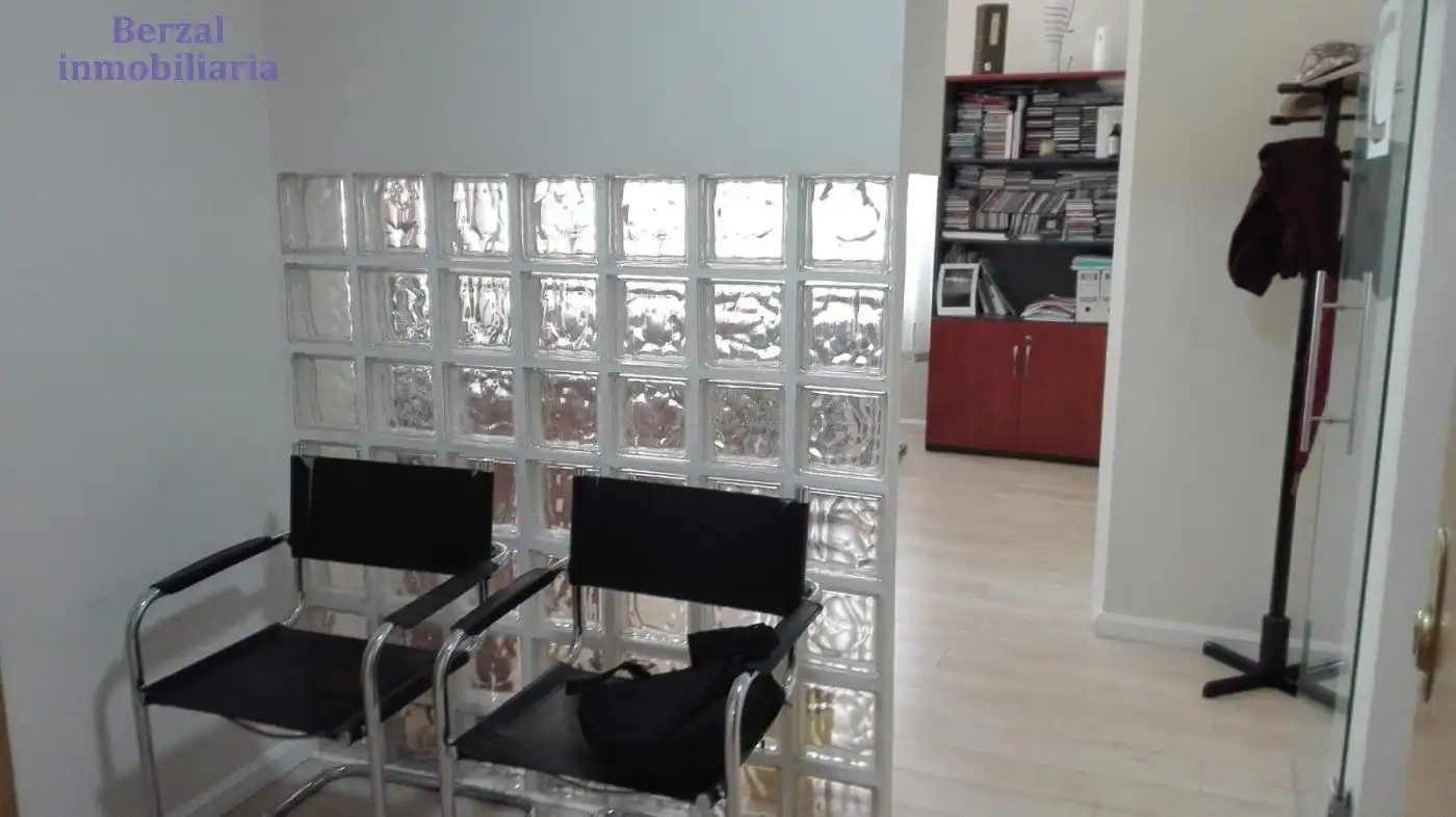 Office space with lift for sale in Calle San Agustín, imagen 5