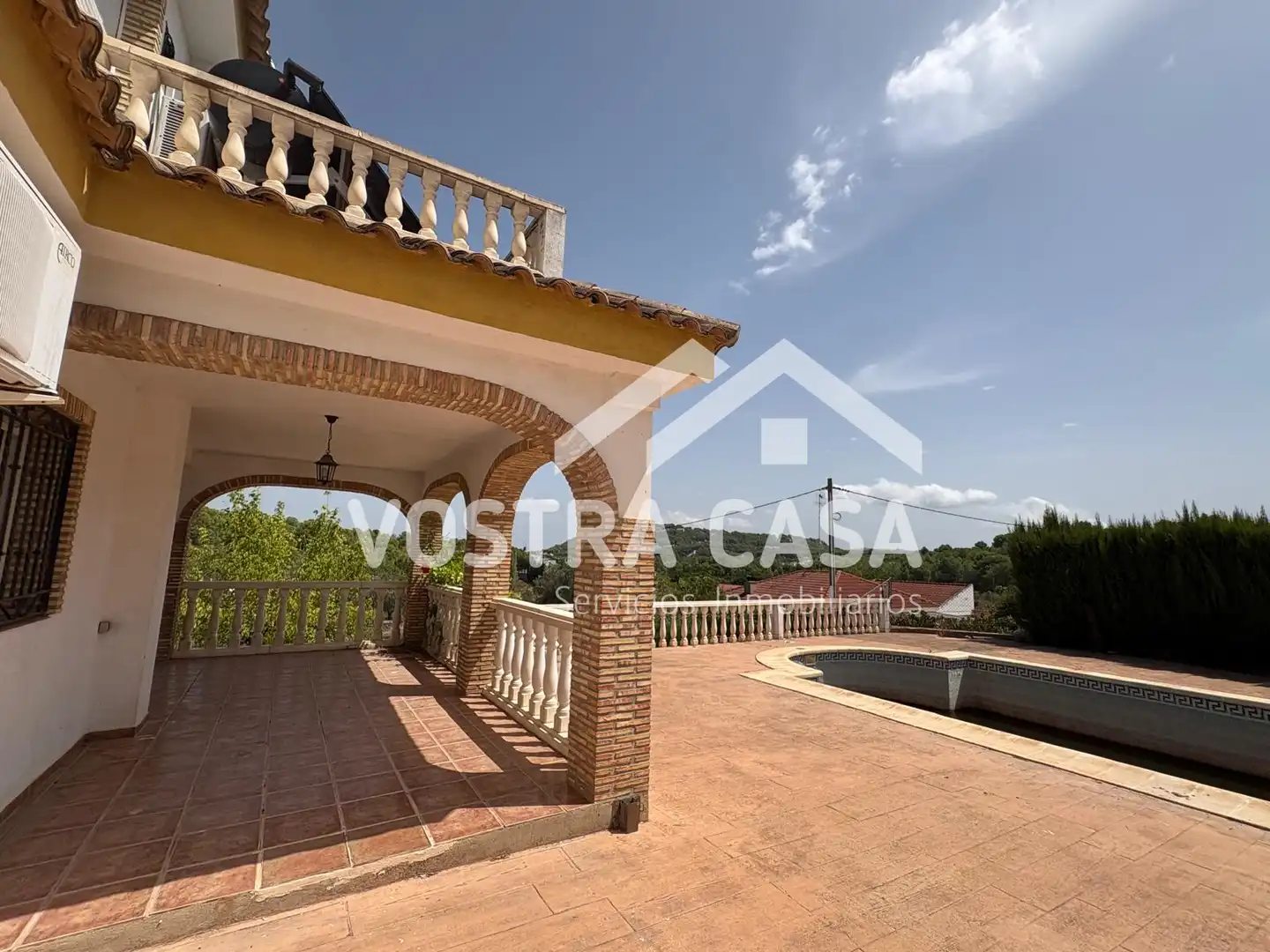 Exterior view of Flat for sale in Chiva  with Alarm