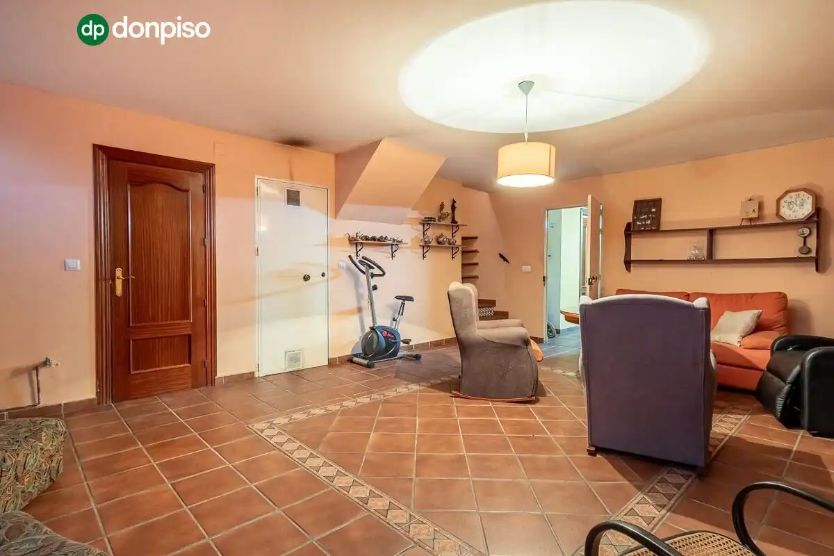 Casa con piscina en venta en Calle de las Cruces, imagen 31