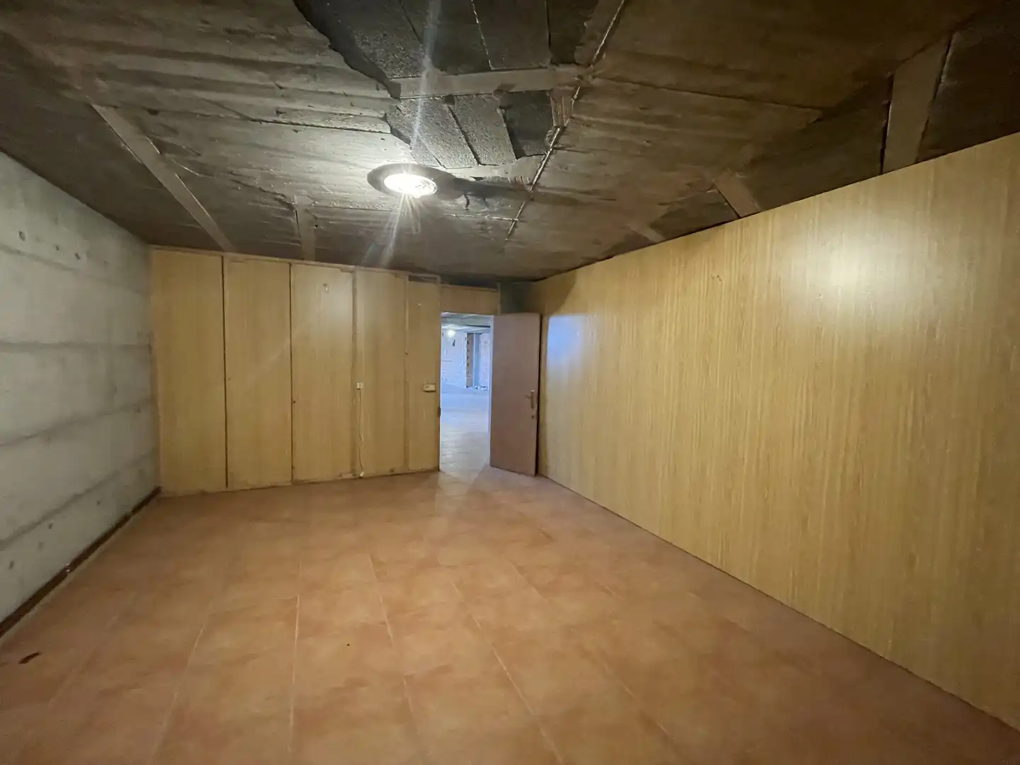 Commercial properties for sale in Moeche
