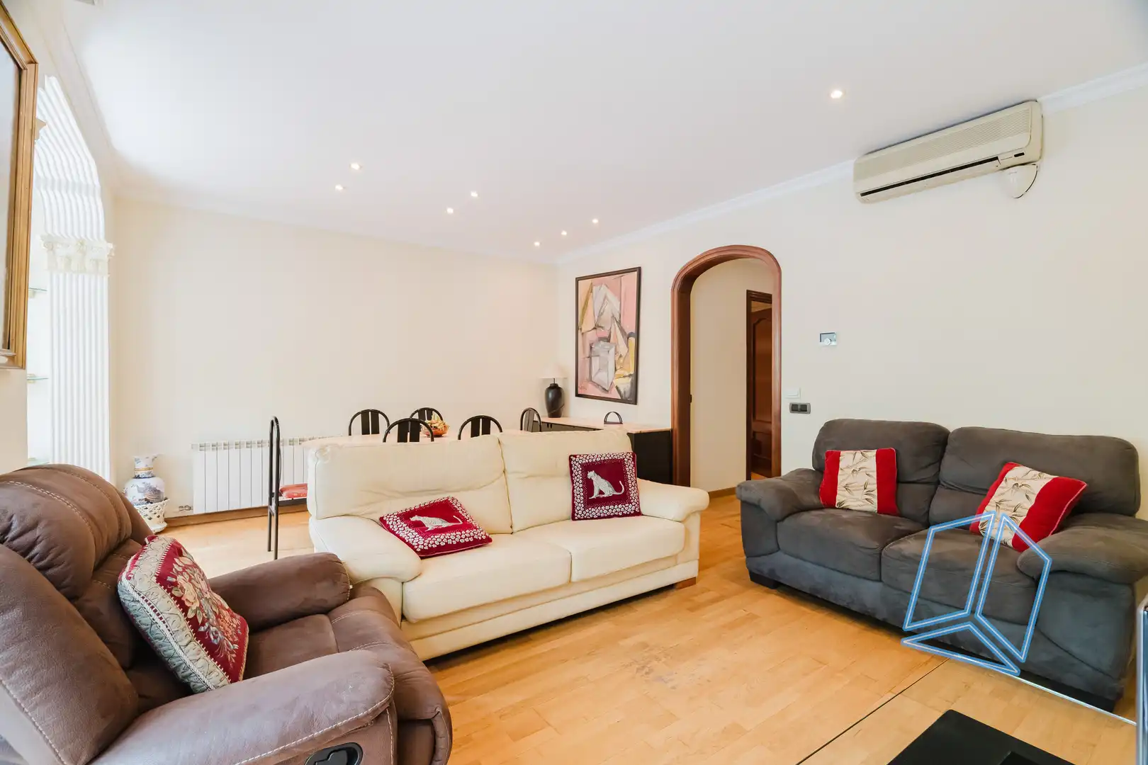 Living room of Flat for sale in Barcelona  with Terrace