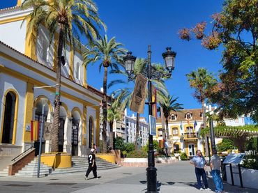 Wohngebäude zum Verkauf in San Pedro de Alcántara