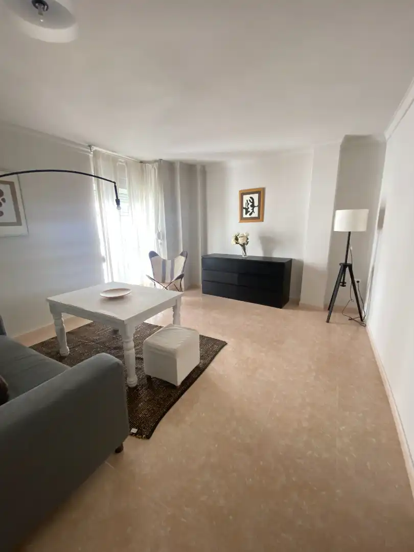 Flat for rent in Calle San Luis, La Unión - Cruz de Humilladero - Los Tilos