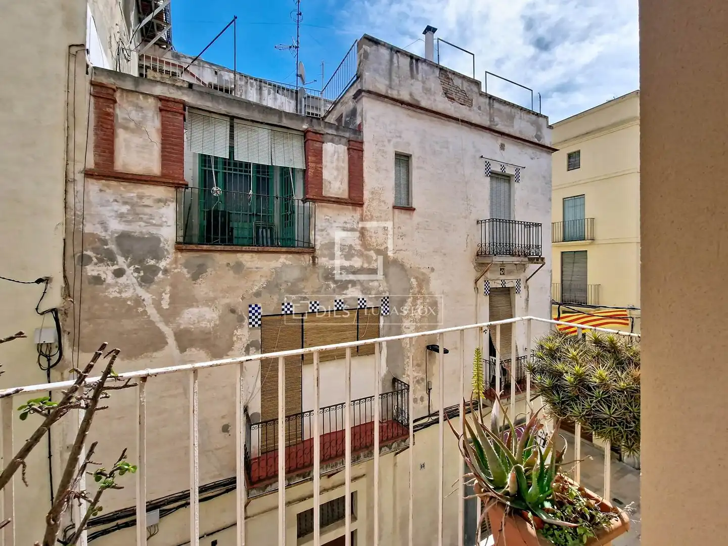 Terrassa de Casa o xalet en venda en Vilanova i la Geltrú amb Aire condicionat, Calefacció i Terrassa