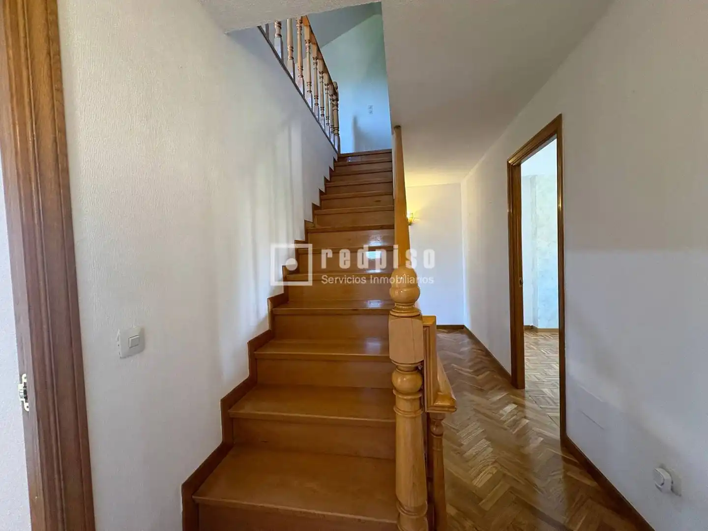 Houses for sale in Tres Cantos  with Air Conditioner, Heating and Parquet flooring