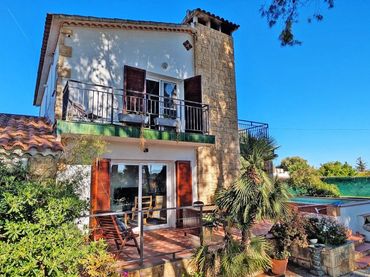Casa con jardín en venta en Avinguda Sant Josep 10