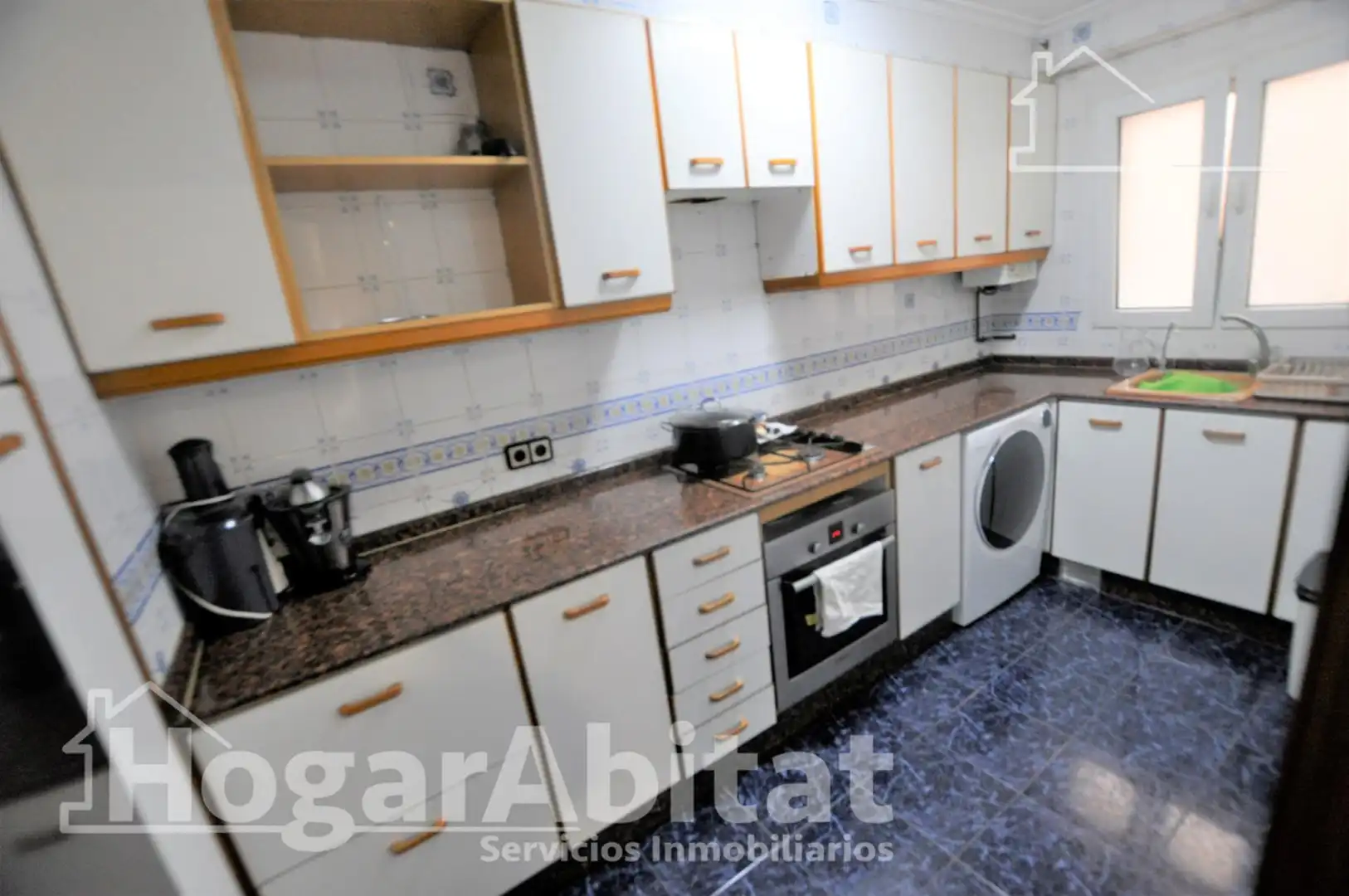 Appartamento con terrazza in vendita a Calle del Mestre Marçal, imagen 3