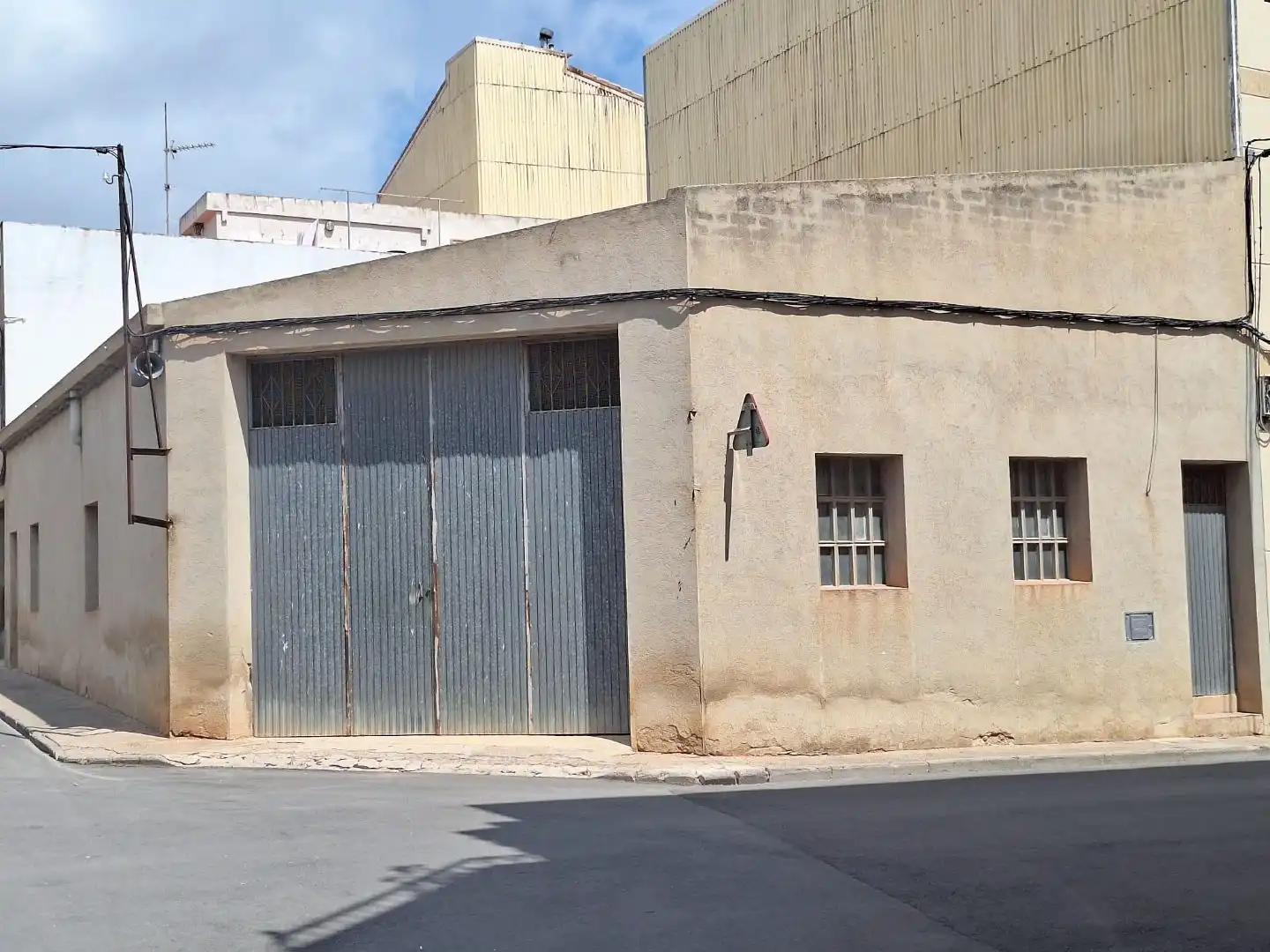 Local commercial à vendre à Doctor Torrademé 46